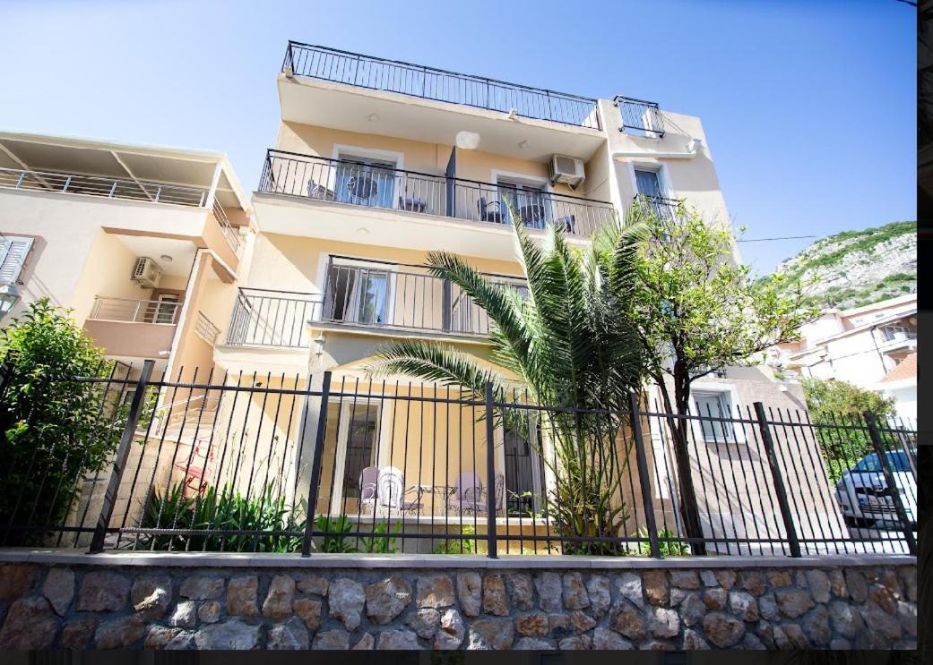 Soheds Apartment Budva Bagian luar foto